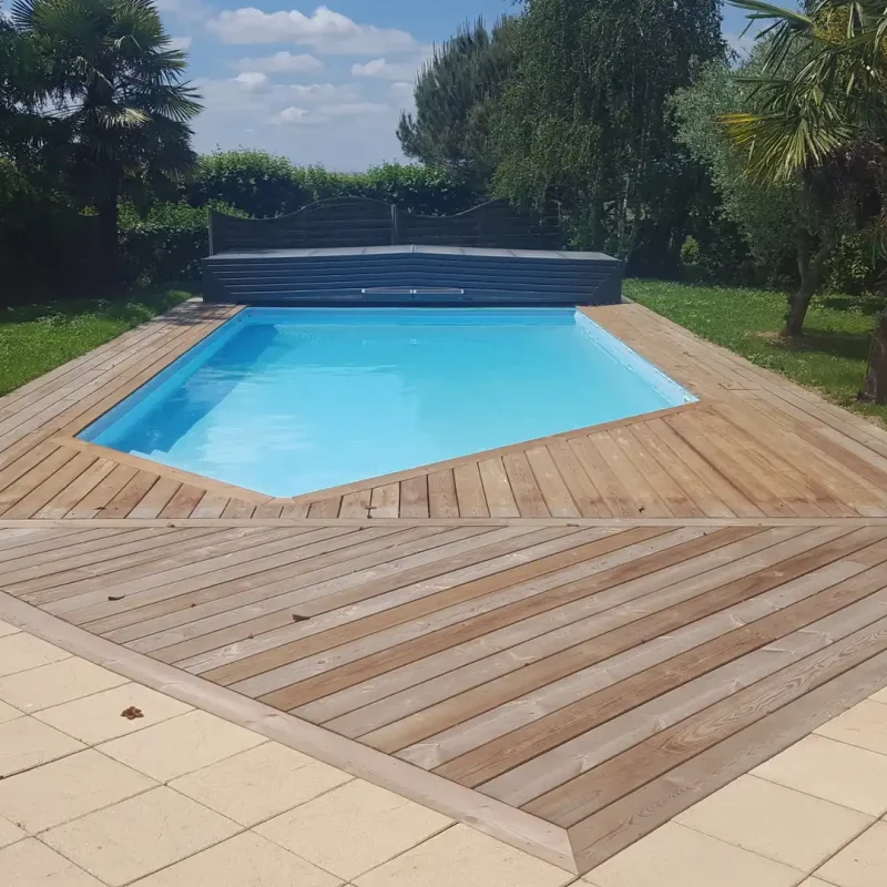 Pose de pergolas à Chavagnes en Paillers par l'espace Menuiserie Lami
