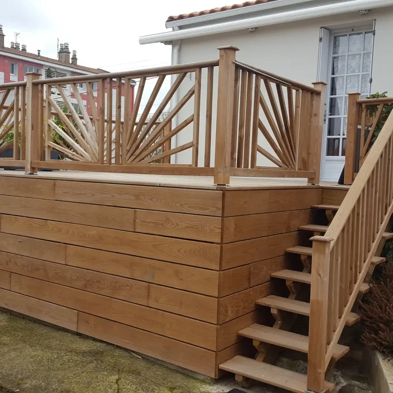 Pose de pergolas à Chavagnes en Paillers par l'espace Menuiserie Lami