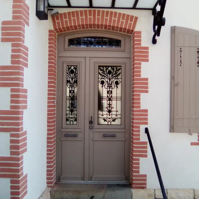 Pose de menuiseries à Chavagnes en Paillers par l'espace Menuiserie Lami